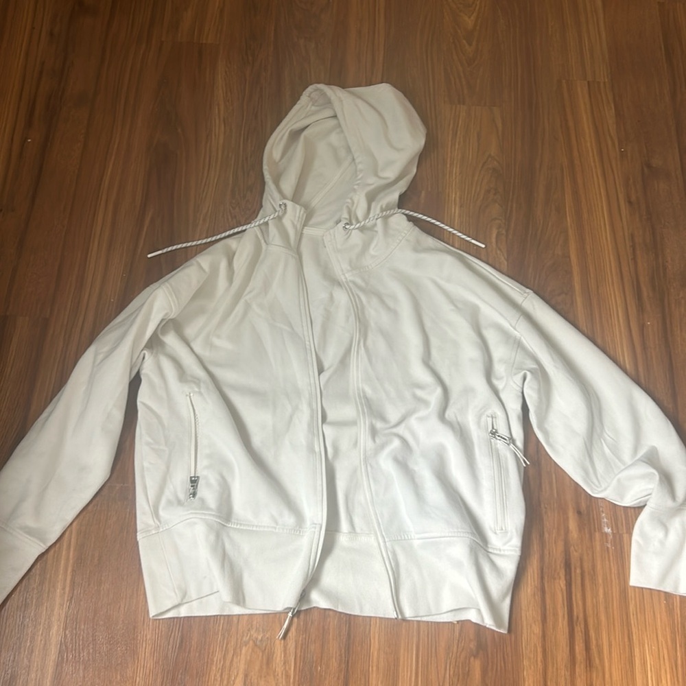 Old Navy Activewear White Zip Up- Women’s Size Large
